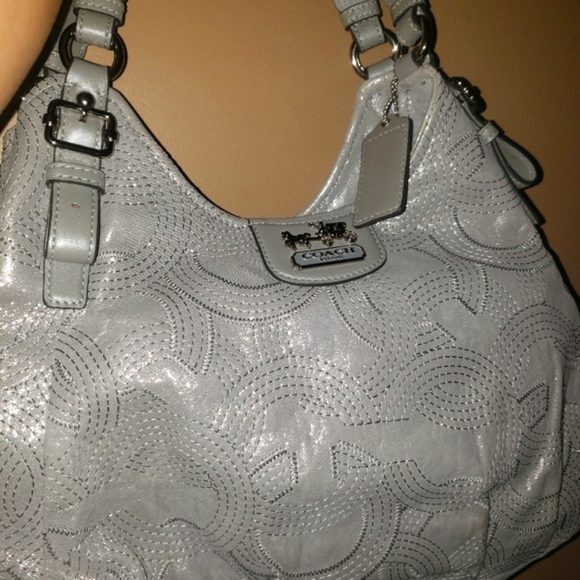 Large Coach purse - Picture 1 of 2
